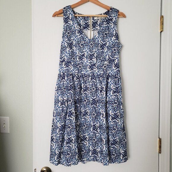 Tile print dress with POCKETS - Picture 1 of 11